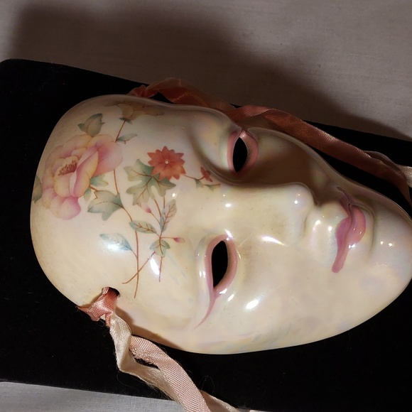 Vintage Hand Painted Carnival Face Masks Set of Two Blue and Pink Flowers - Picture 2 of 12